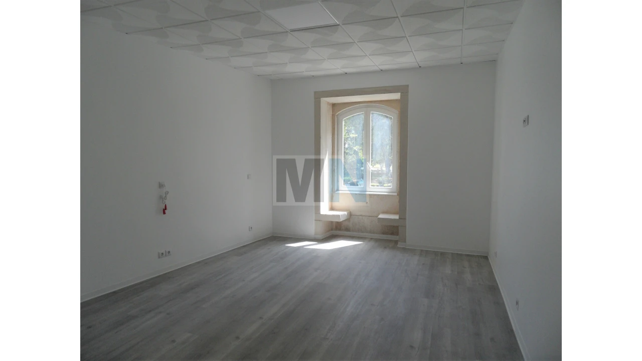 Prédio para Venda em Soure Foto 7