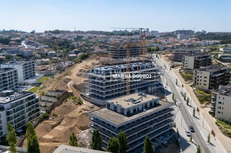 Apartamento T3 para Venda em Canidelo Foto 8