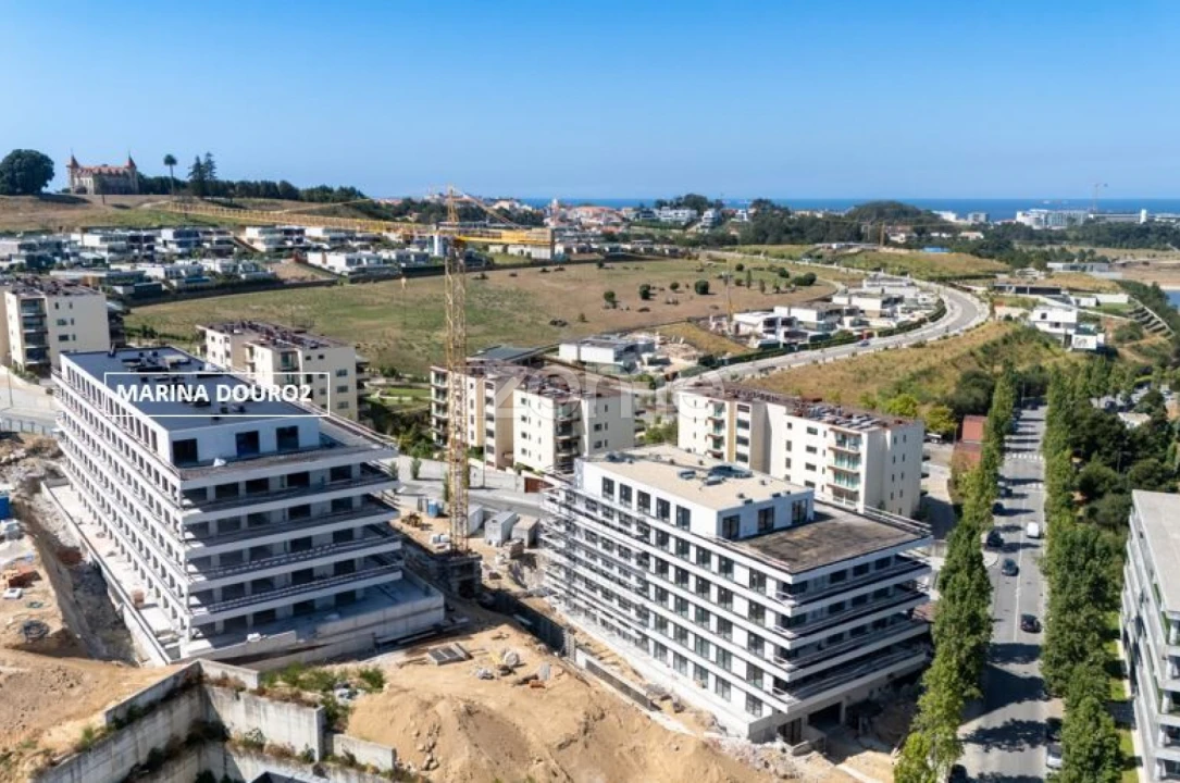 Apartamento T4 para Venda em Canidelo Foto 13