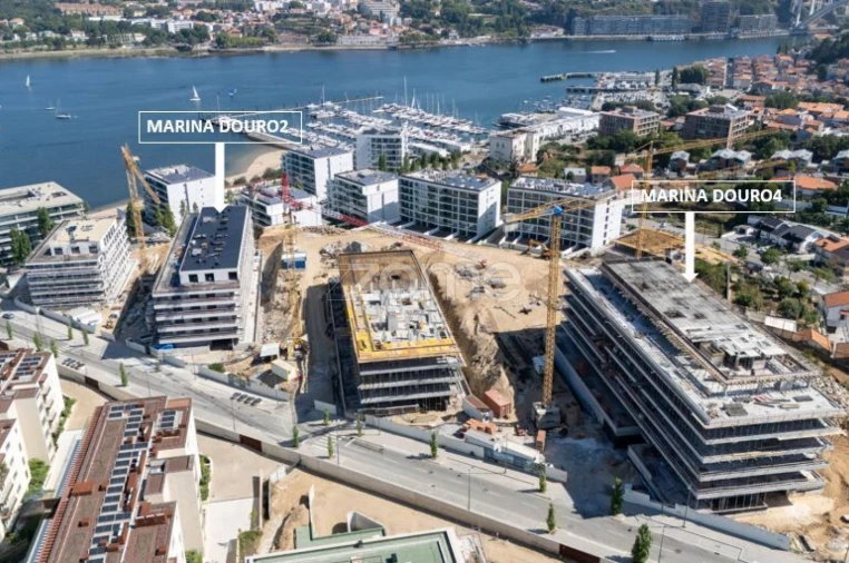 Apartamento T4 para Venda em Canidelo Foto 4