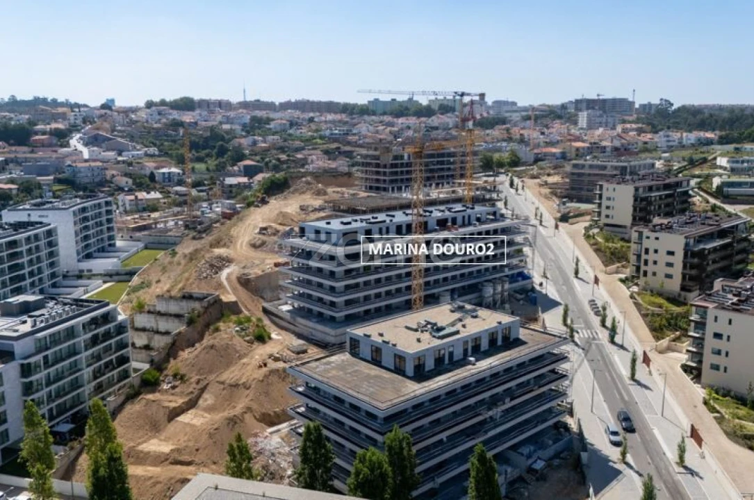 Apartamento T4 para Venda em Canidelo Foto 3