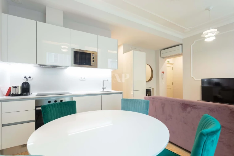 Apartamento T2 para Venda em Santa Maria Maior Foto 3