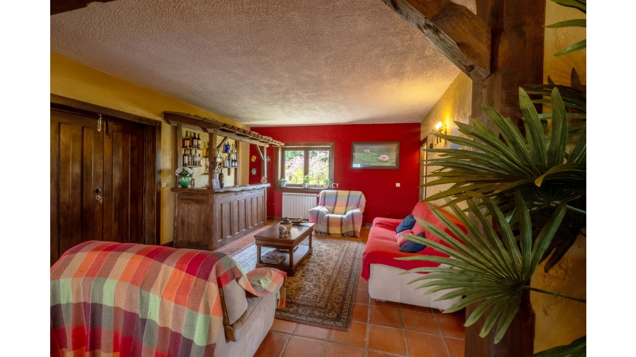 Moradia T3 para Venda em Ventosa e Cova Foto 24