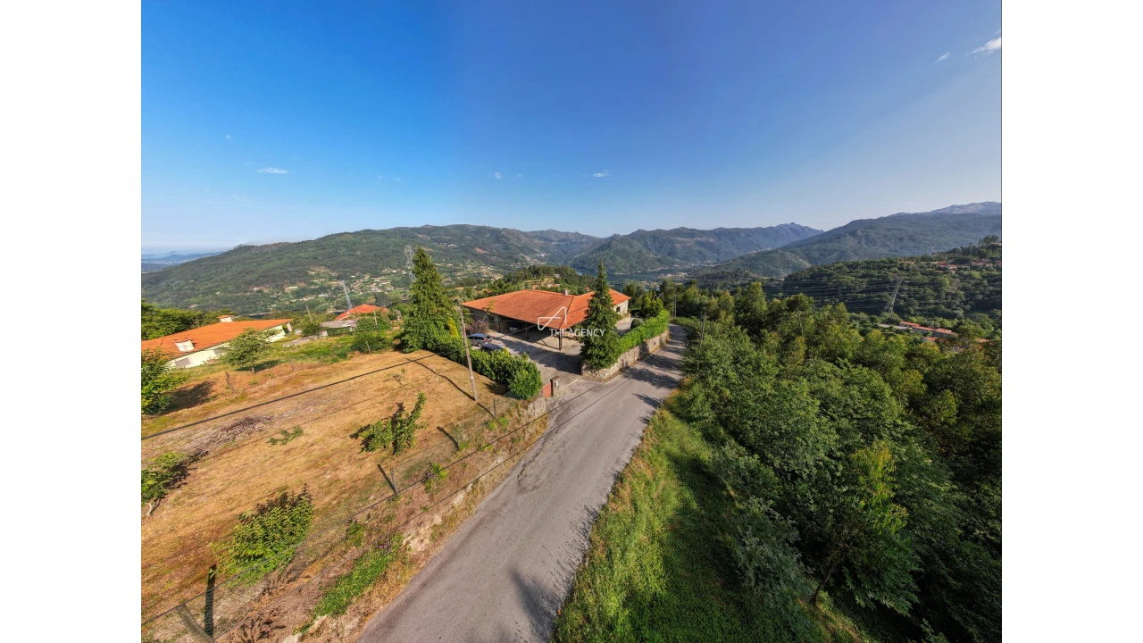 Moradia T3 para Venda em Ventosa e Cova Foto 10