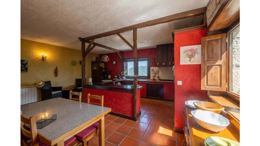 Moradia T3 para Venda em Ventosa e Cova Foto 16