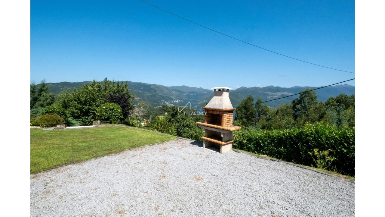 Moradia T3 para Venda em Ventosa e Cova Foto 32