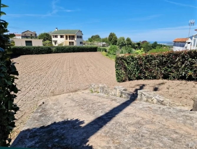Terreno para Venda em Moledo e Cristelo Foto 6