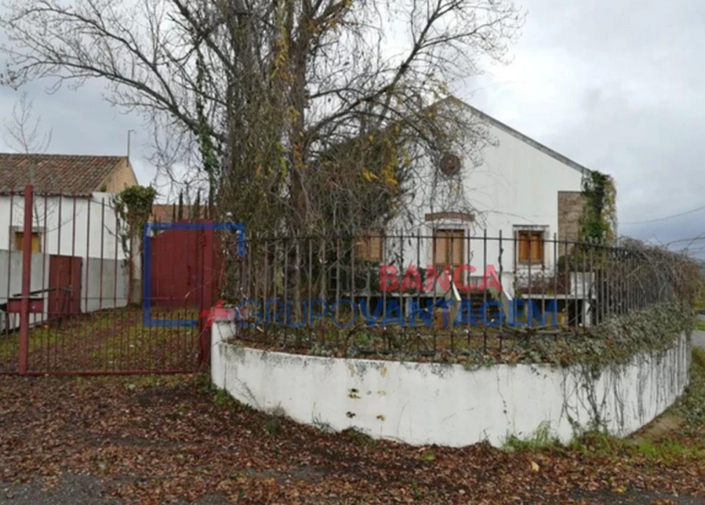 Moradia T6 para Venda em Santa Margarida da Coutada Foto 2