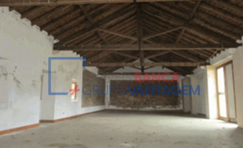 Moradia T6 para Venda em Santa Margarida da Coutada Foto 9