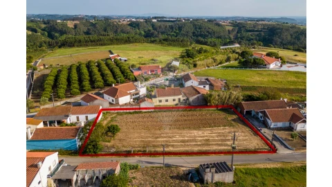 Terreno para Venda em Famalicão