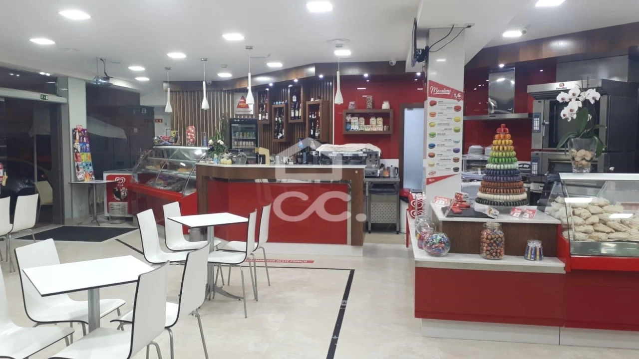 Negócio para Venda em Vieira de Leiria Foto 4