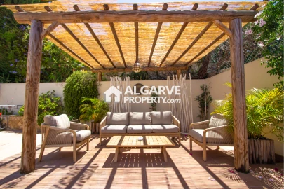 Moradia T5 para Venda em Almancil
