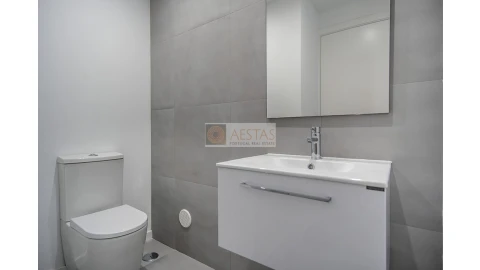Apartamento T2 para Venda em Portimão