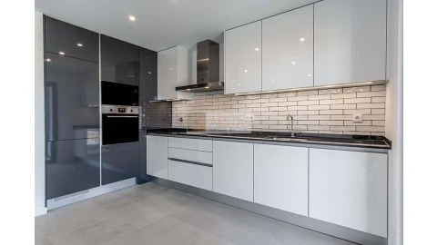 Apartamento T2 para Venda em Portimão