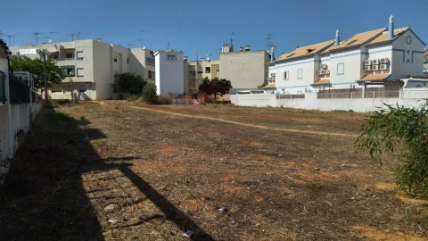 Terreno para Venda em Vila Nova de Cacela