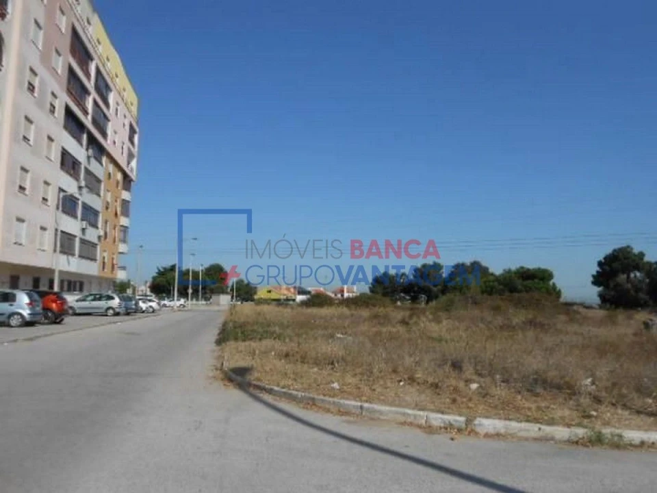 Terreno P/ Prédio para Venda em Santo Antonio da Charneca Foto 8