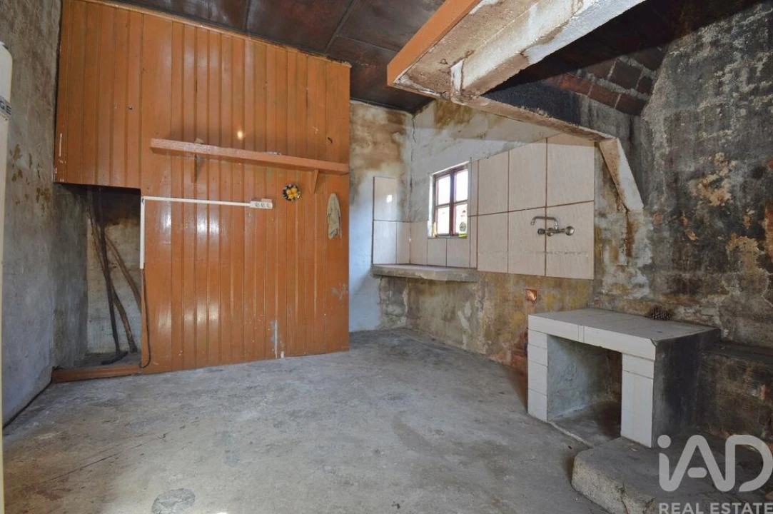 Moradia T2 para Venda em Alvorge Foto 15