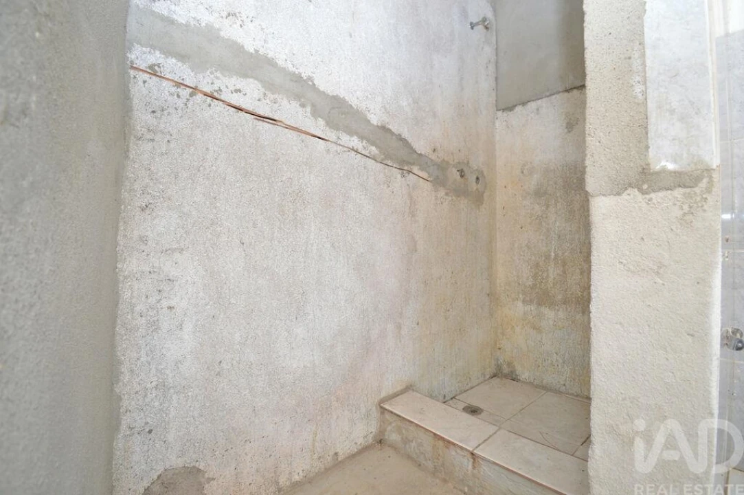 Moradia T2 para Venda em Alvorge Foto 17