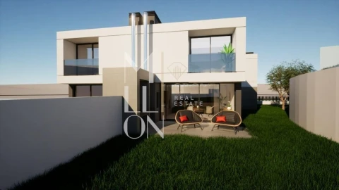Moradia T3 para Venda em Argoncilhe