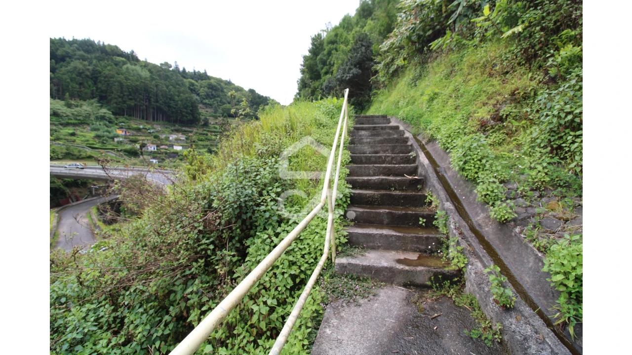 Terreno para Venda em Lomba da Fazenda Foto 5