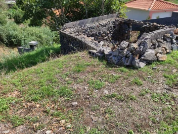 Terreno para Venda em Calheta