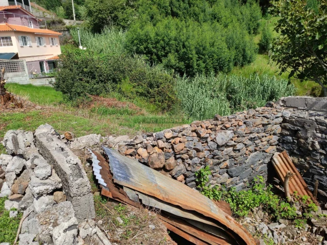 Terreno para Venda em Calheta Foto 3