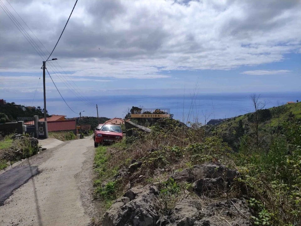 Terreno para Venda em Calheta Foto 4