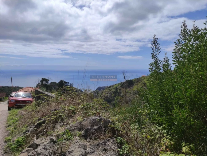 Terreno para Venda em Calheta Foto 3