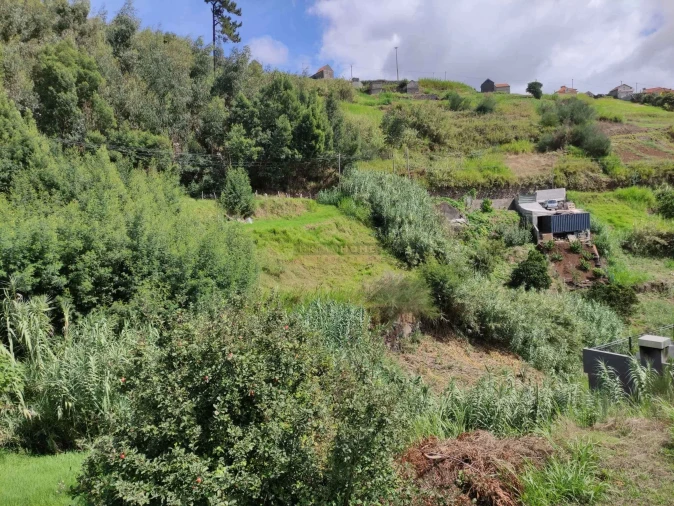 Terreno para Venda em Calheta