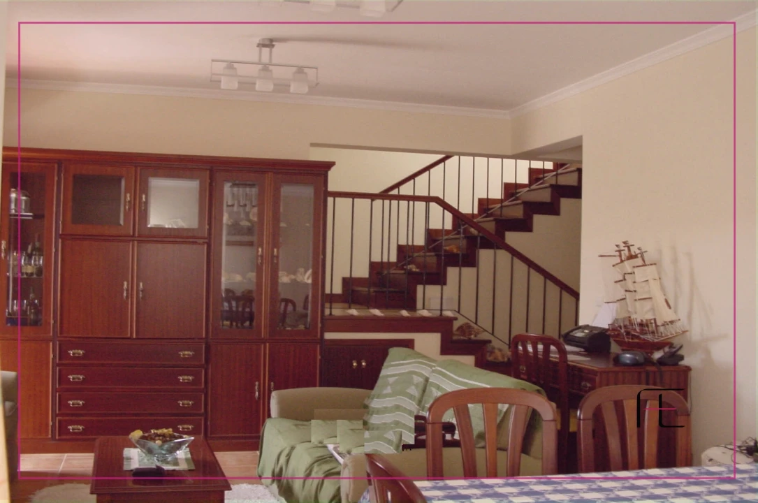 Apartamento T4 para Venda em Porto Santo Foto 4