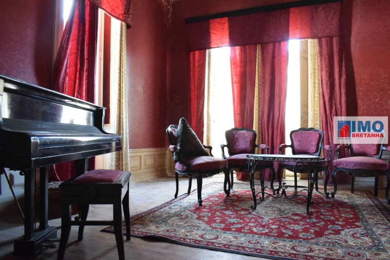 Moradia T10 para Venda em Tortosendo Foto 6