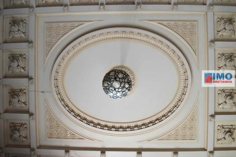 Moradia T10 para Venda em Tortosendo Foto 3