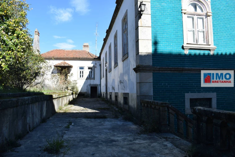 Moradia T10 para Venda em Tortosendo Foto 17