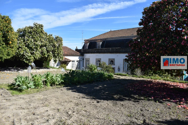 Moradia T10 para Venda em Tortosendo Foto 14