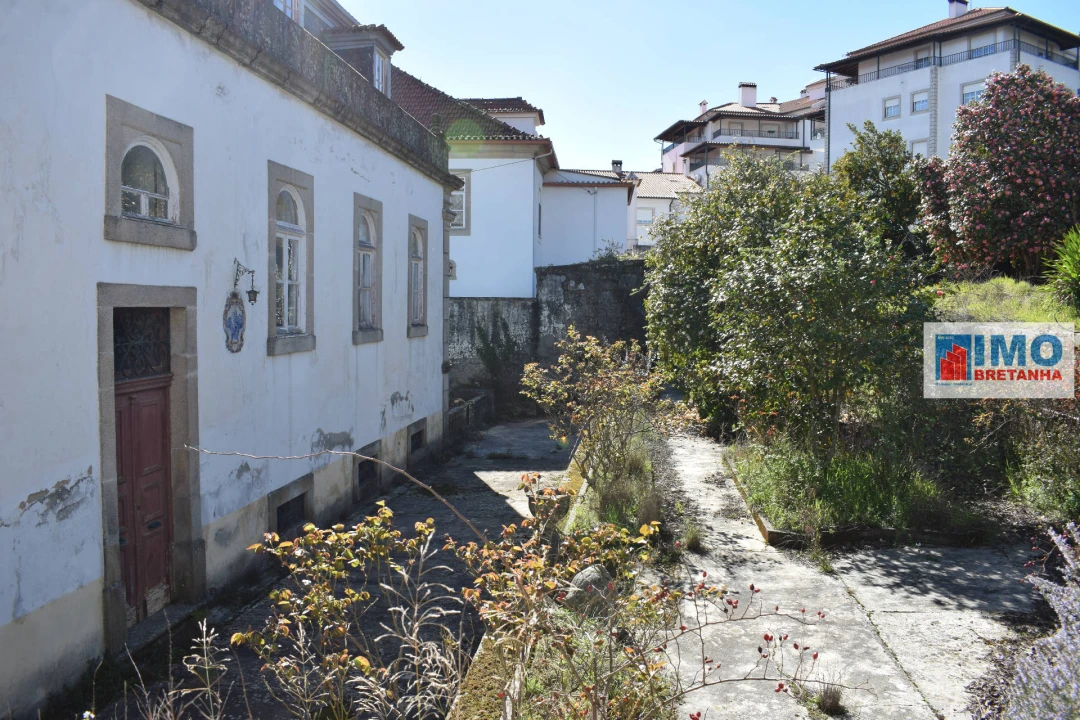 Moradia T10 para Venda em Tortosendo Foto 11