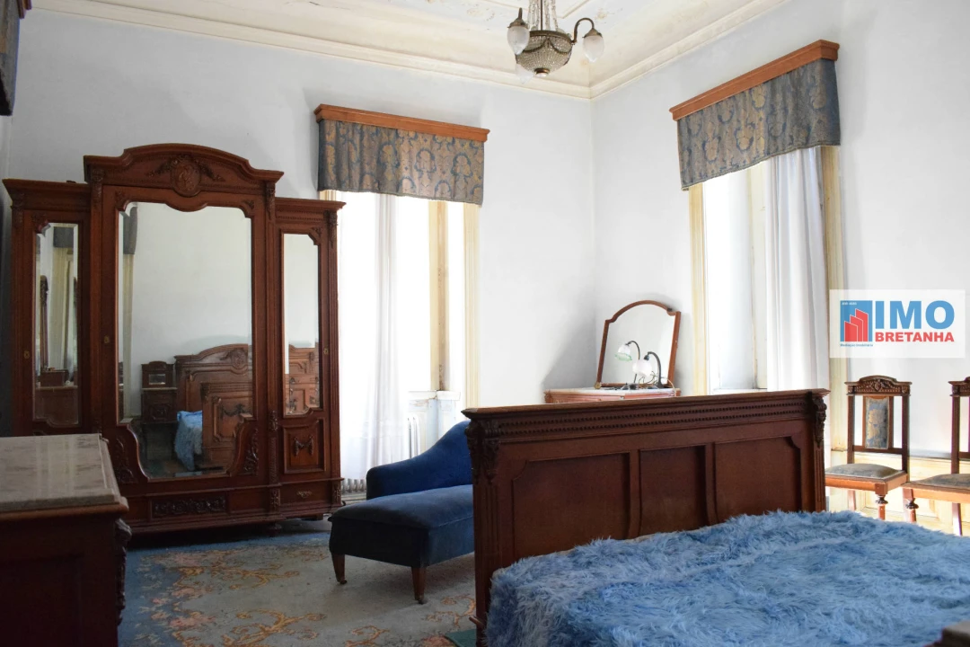 Moradia T10 para Venda em Tortosendo Foto 25