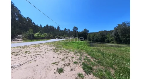 Terreno para Venda em Espinho