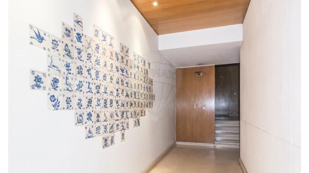 Apartamento T2 para Venda em Misericórdia Foto 15