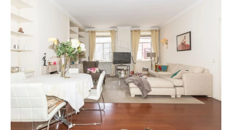 Apartamento T2 para Venda em Misericórdia