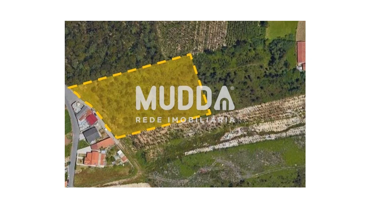 Terreno para Venda em Santa Maria da Feira, Travanca, Sanfins e Espargo Foto 1