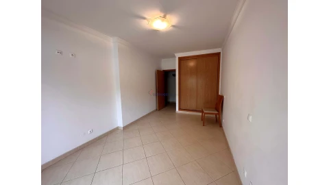 Apartamento T3 para Venda em Lagos (São Sebastião e Santa Maria)