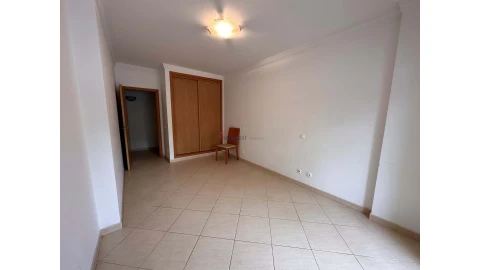 Apartamento T3 para Venda em Lagos (São Sebastião e Santa Maria)