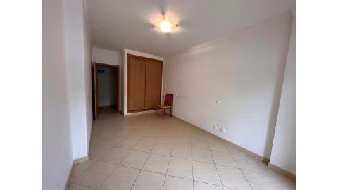 Apartamento T3 para Venda em Lagos (São Sebastião e Santa Maria)