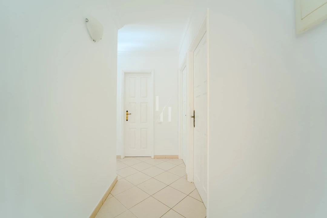 Apartamento T2 para Arrendamento férias em Quarteira Foto 29