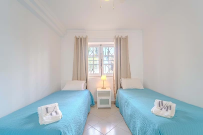 Apartamento T2 para Arrendamento férias em Quarteira