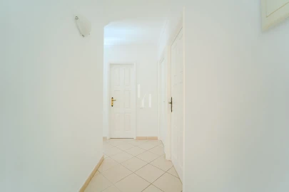 Apartamento T2 para Arrendamento férias em Quarteira