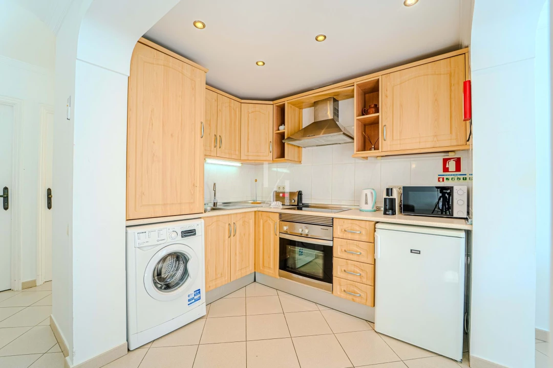 Apartamento T2 para Arrendamento férias em Quarteira Foto 17
