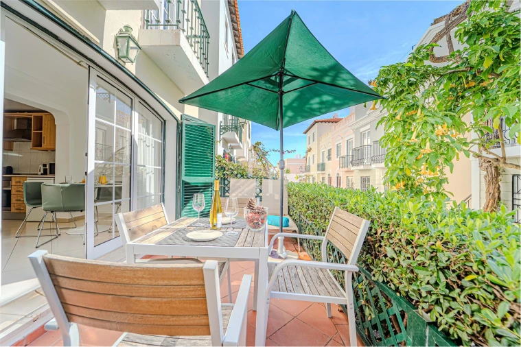 Apartamento T2 para Arrendamento férias em Quarteira Foto 27