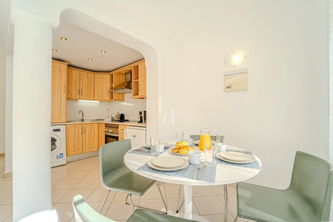 Apartamento T2 para Arrendamento férias em Quarteira Foto 20