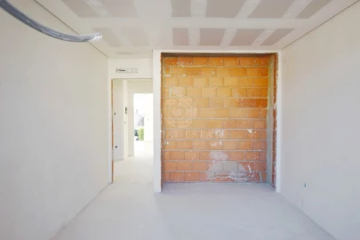Moradia T4 para Venda em Fernao Ferro